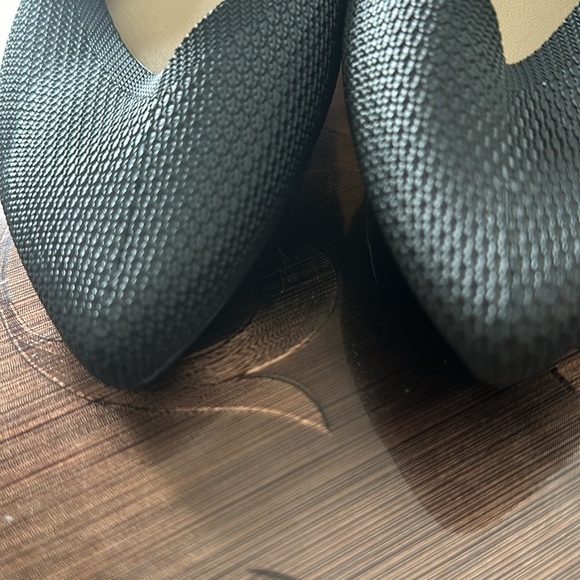 NEW rubber shoes Bundle - Picture 6 of 9